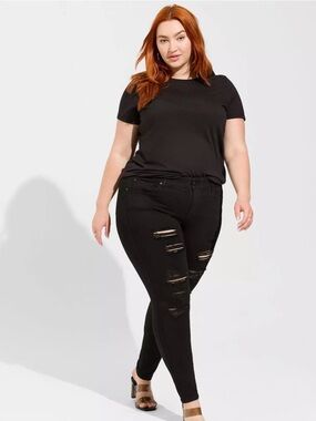Torrid Black Bombshell Skinny Jeans 22R